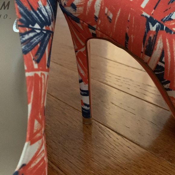 Mix 6 orange and blue heels Sz 7M - Picture 5 of 6